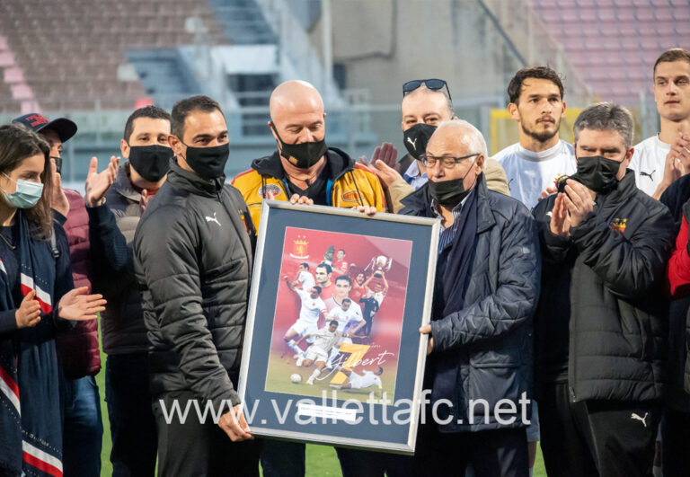 Valletta vs Senglea
